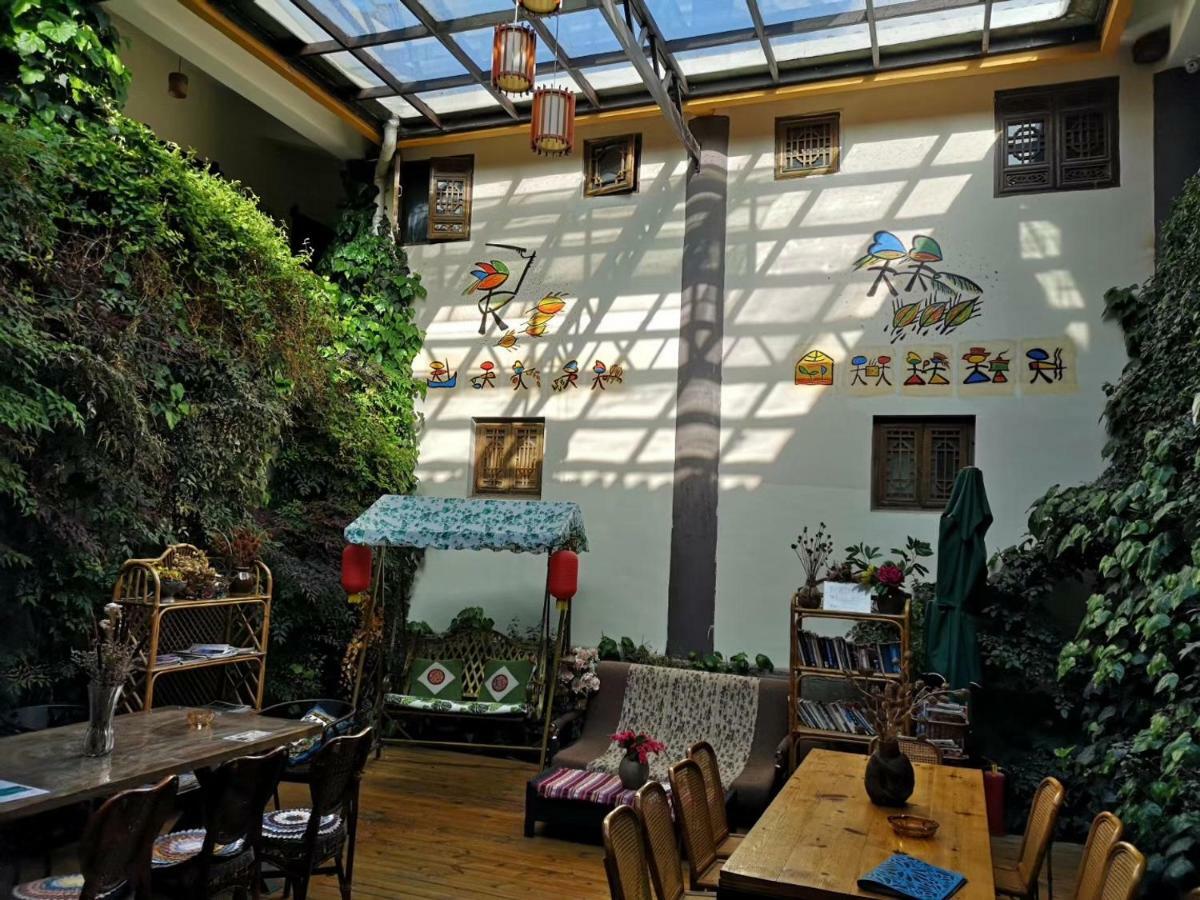 丽江束河枫叶客栈酒店 外观 照片